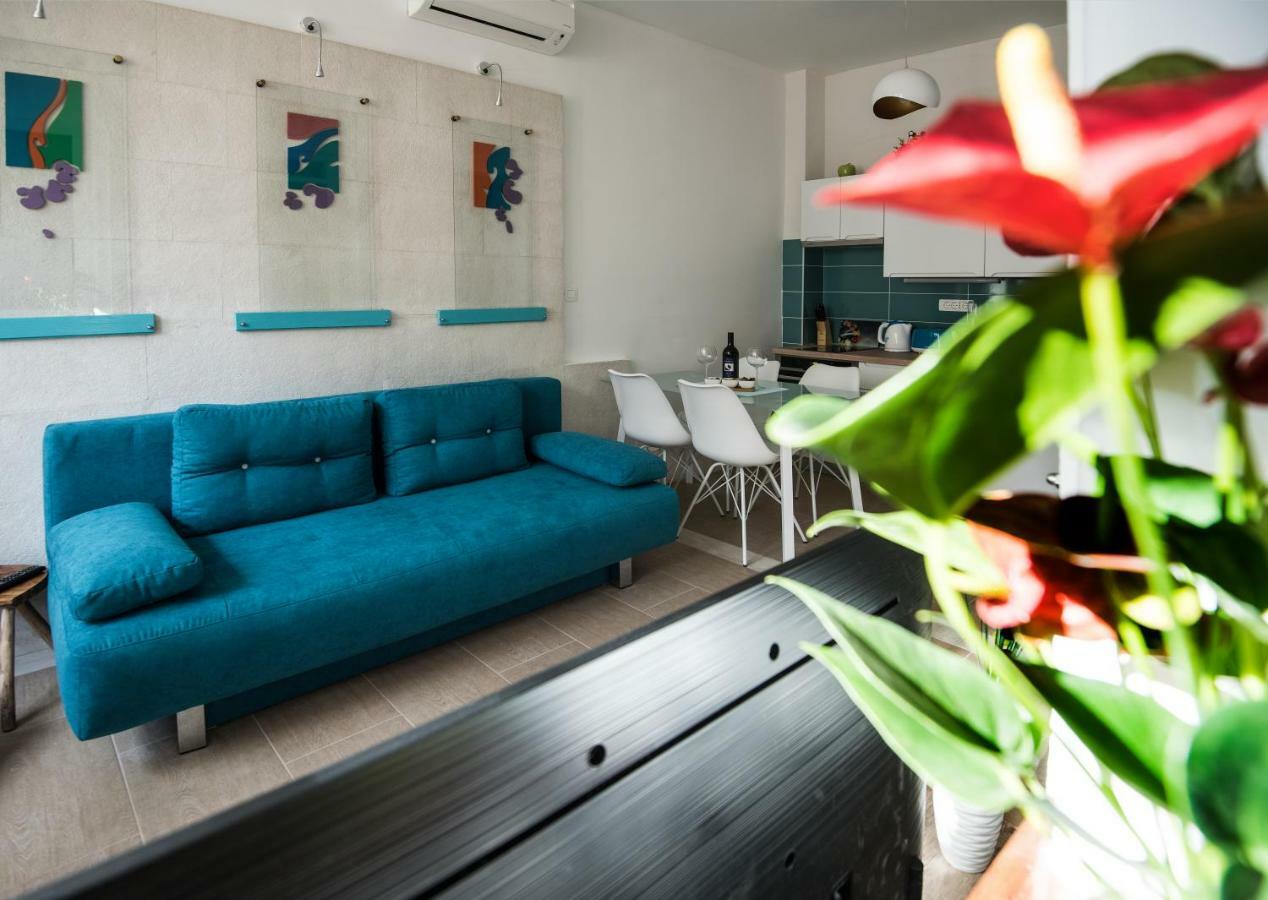 Ibis Your Cosy Oasis With Private Parking And Patio สปลิท ภายนอก รูปภาพ